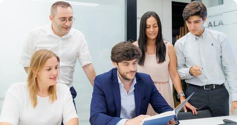 SERVICIOS ESPECIALIZADOS